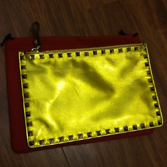 Valentino Clutch - Picture 3 of 6